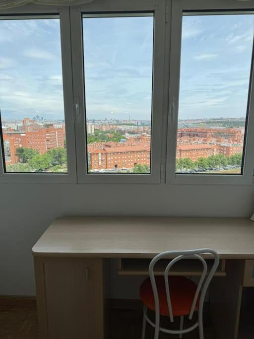 Piso Cerca Al Centro De Madrid San Luciano Apartment Екстериор снимка